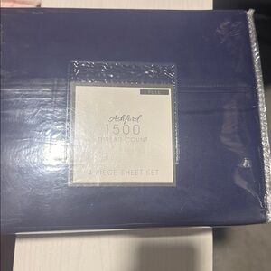 Navy 4 Peices Sheet Set